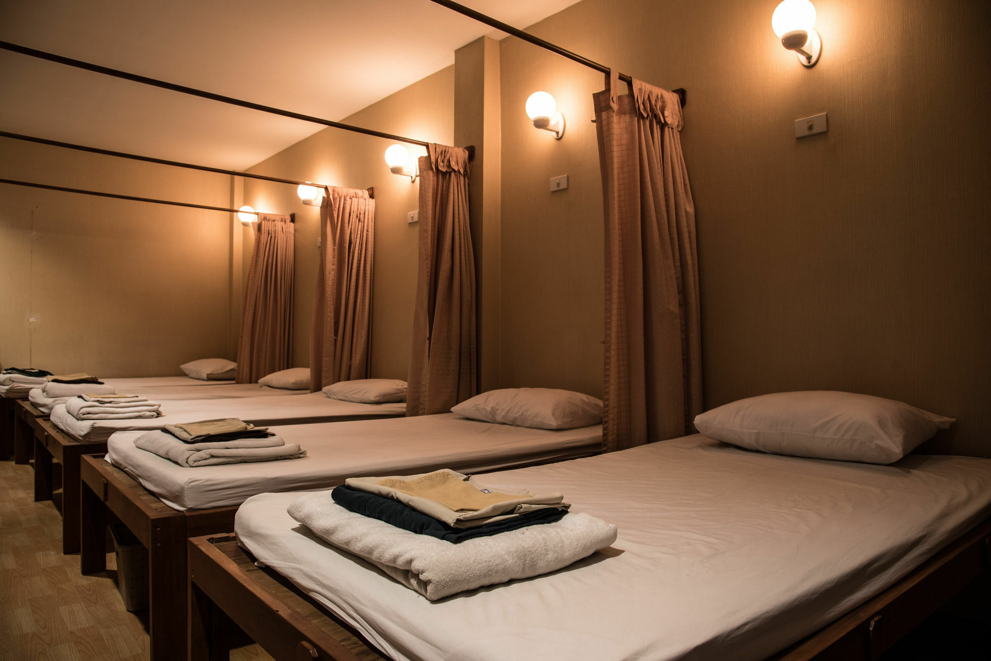 Hostel Bed & Body Bangkok Exterior foto